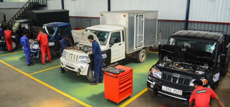 ideal-motors-service-center-union-place-colombo-2-big-0